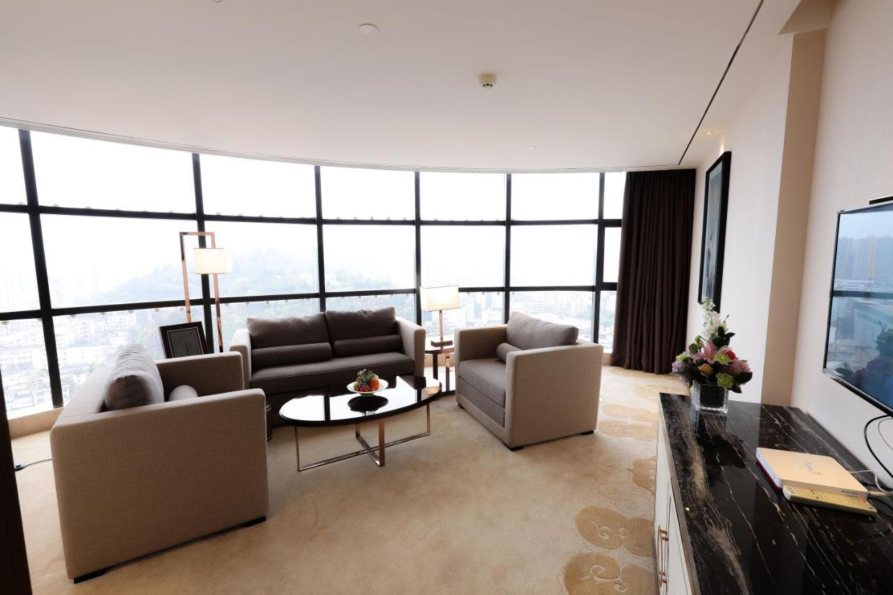 Argyle Grand Hotel Xingyi  Eksteriør billede